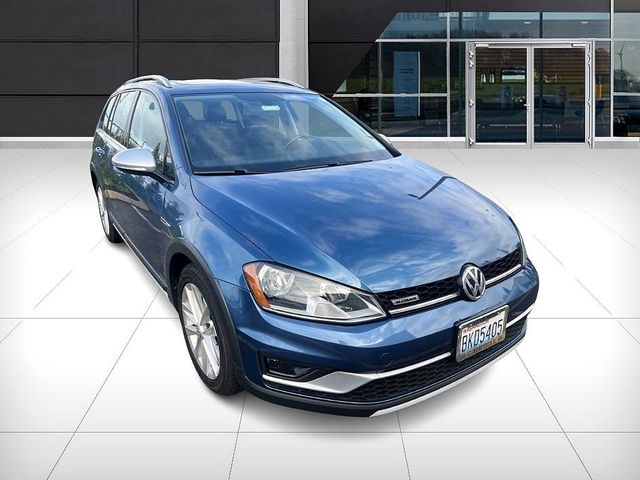 2017 Volkswagen Golf Alltrack SE