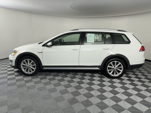 2017 Volkswagen Golf Alltrack SE