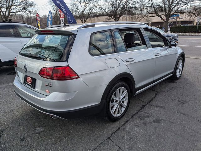 2017 Volkswagen Golf Alltrack SE