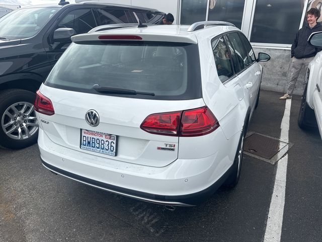 2017 Volkswagen Golf Alltrack 
