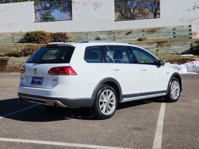 2017 Volkswagen Golf Alltrack S