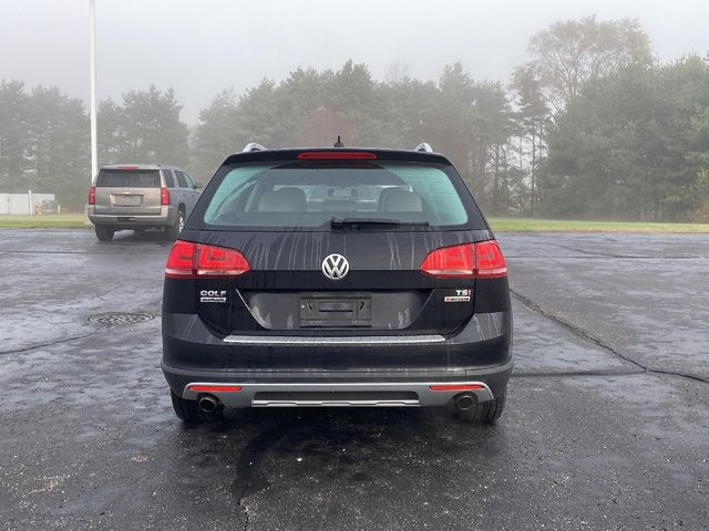 2017 Volkswagen Golf Alltrack S