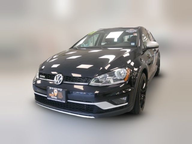 2017 Volkswagen Golf Alltrack S