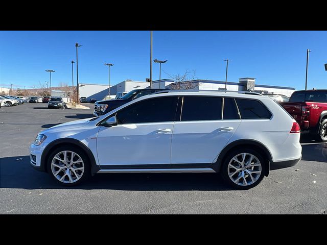 2017 Volkswagen Golf Alltrack SE