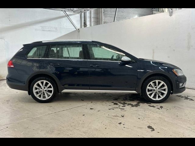 2017 Volkswagen Golf Alltrack SE