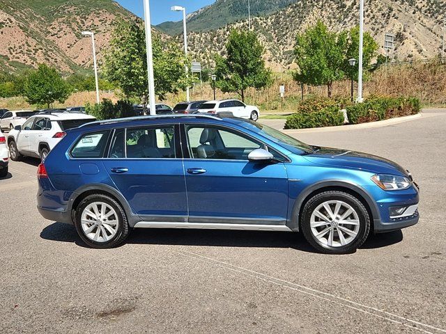 2017 Volkswagen Golf Alltrack SE