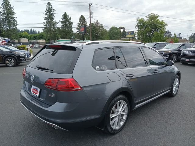 2017 Volkswagen Golf Alltrack SE