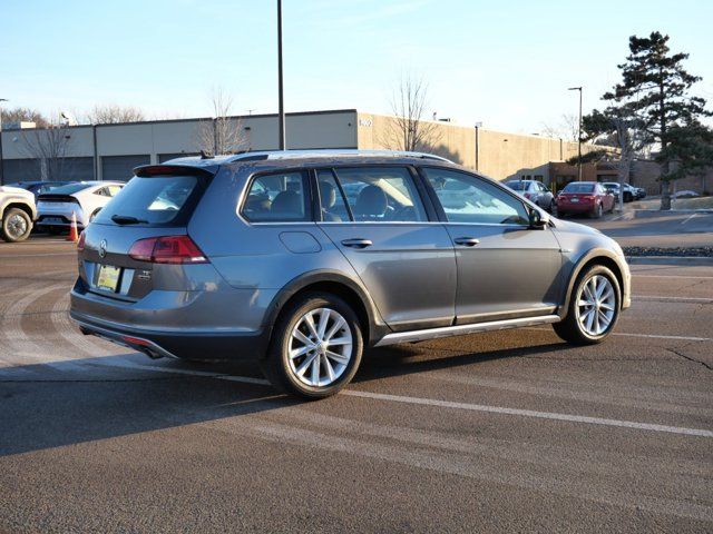 2017 Volkswagen Golf Alltrack SE