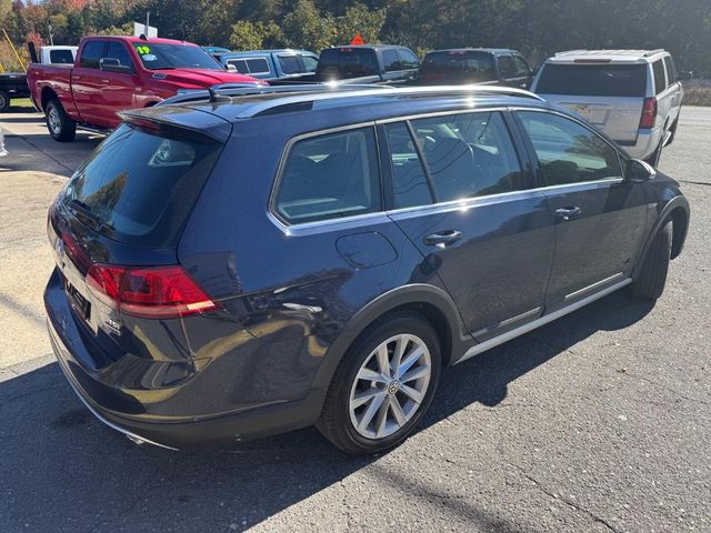 2017 Volkswagen Golf Alltrack SE