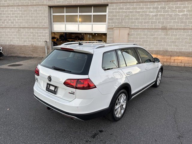 2017 Volkswagen Golf Alltrack 