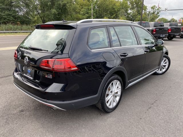 2017 Volkswagen Golf Alltrack SE