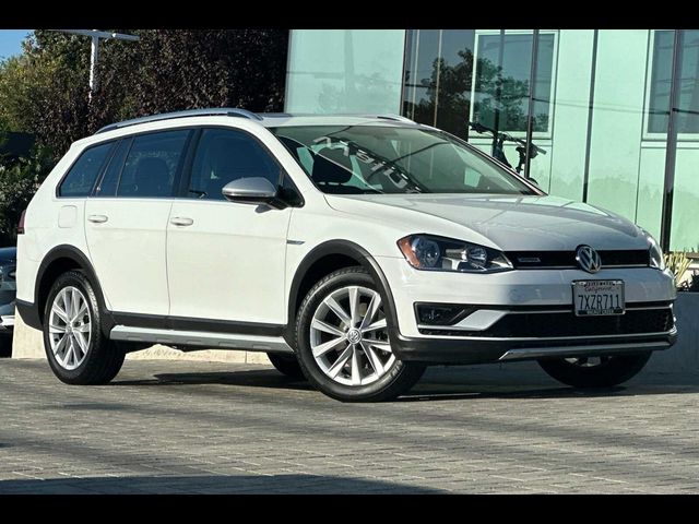 2017 Volkswagen Golf Alltrack 