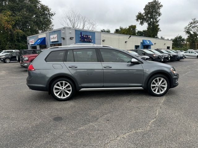 2017 Volkswagen Golf Alltrack S