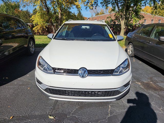 2017 Volkswagen Golf Alltrack S