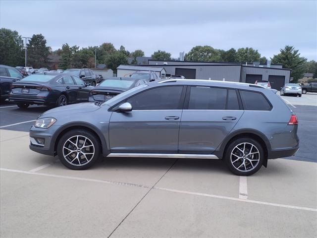 2017 Volkswagen Golf Alltrack SE