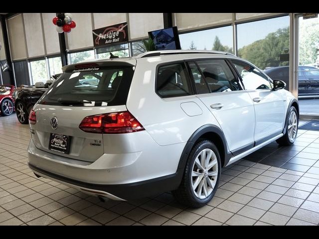 2017 Volkswagen Golf Alltrack SE