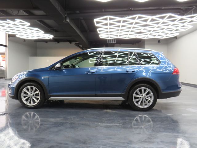 2017 Volkswagen Golf Alltrack SE