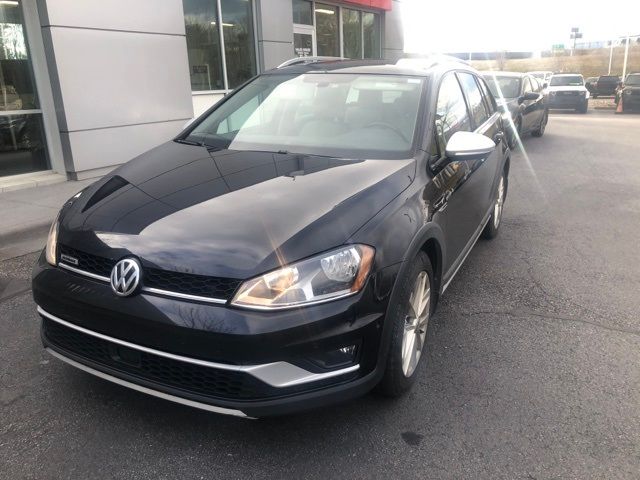 2017 Volkswagen Golf Alltrack SE