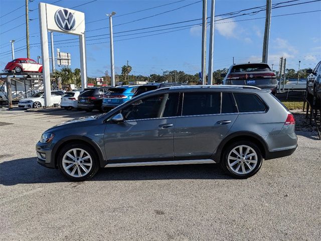 2017 Volkswagen Golf Alltrack SE