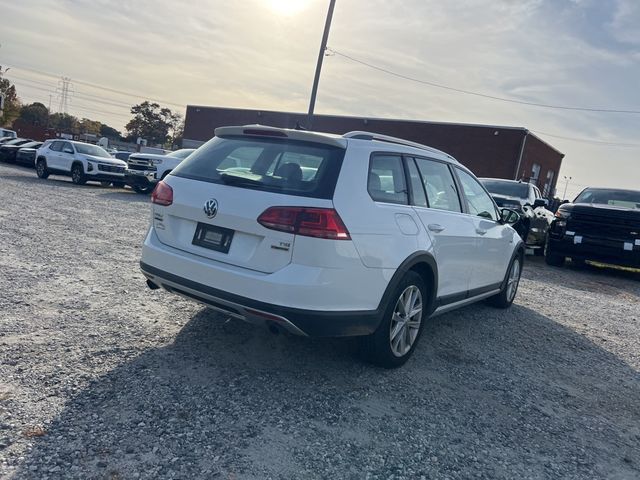 2017 Volkswagen Golf Alltrack SE