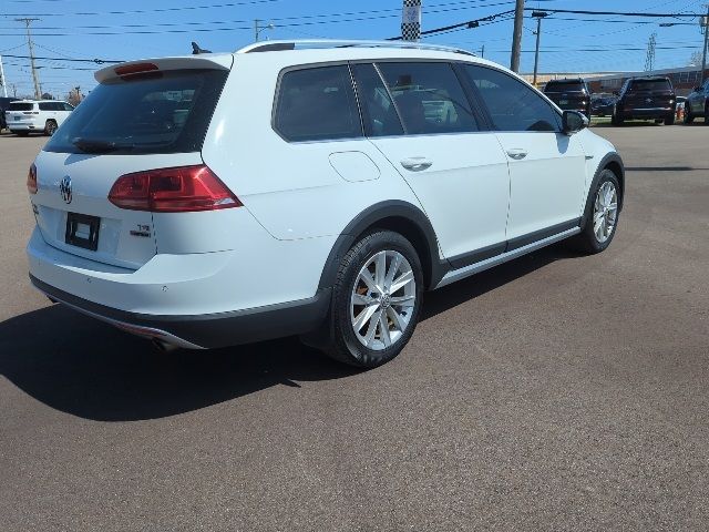2017 Volkswagen Golf Alltrack SE