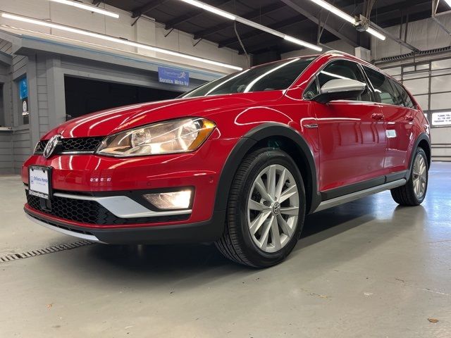 2017 Volkswagen Golf Alltrack SE