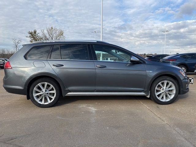 2017 Volkswagen Golf Alltrack 