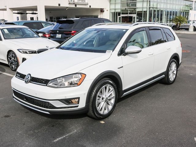 2017 Volkswagen Golf Alltrack SE