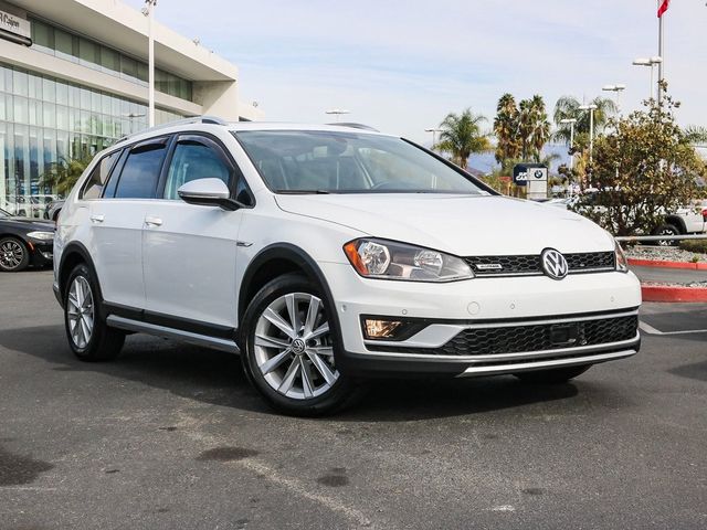 2017 Volkswagen Golf Alltrack SE