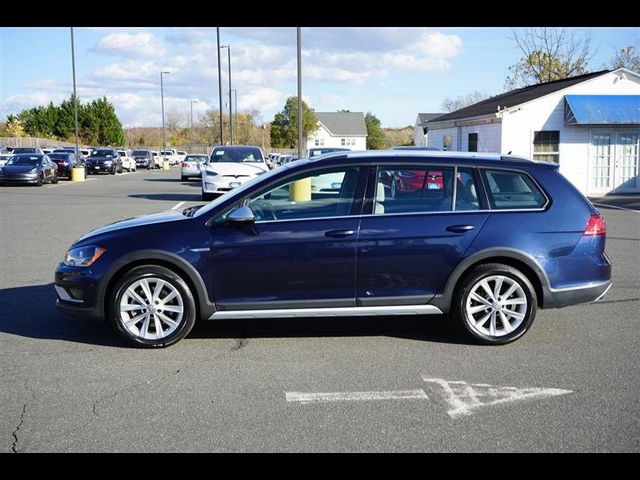 2017 Volkswagen Golf Alltrack SE