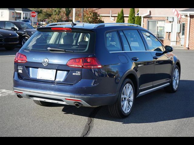 2017 Volkswagen Golf Alltrack SE