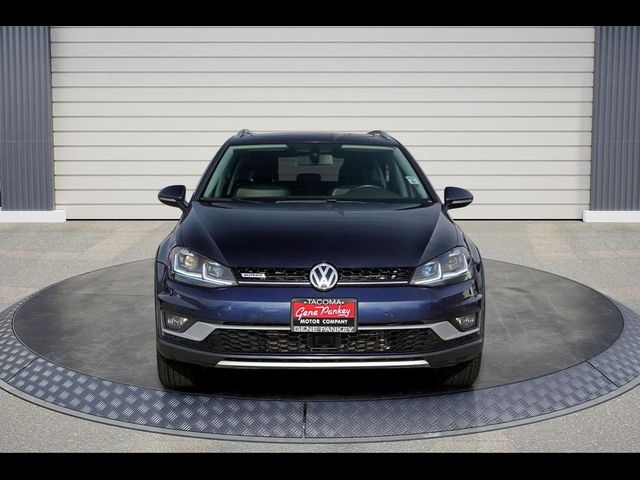 2017 Volkswagen Golf Alltrack SE