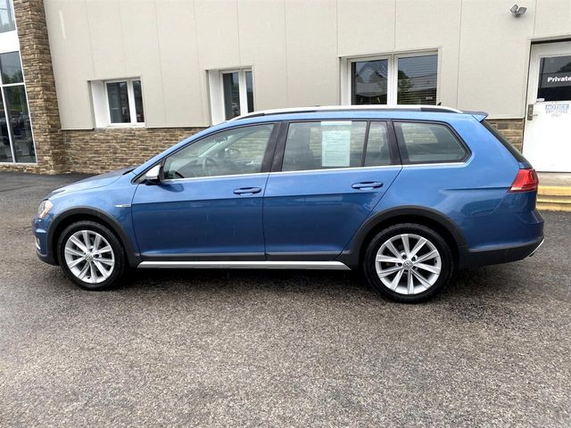 2017 Volkswagen Golf Alltrack SE