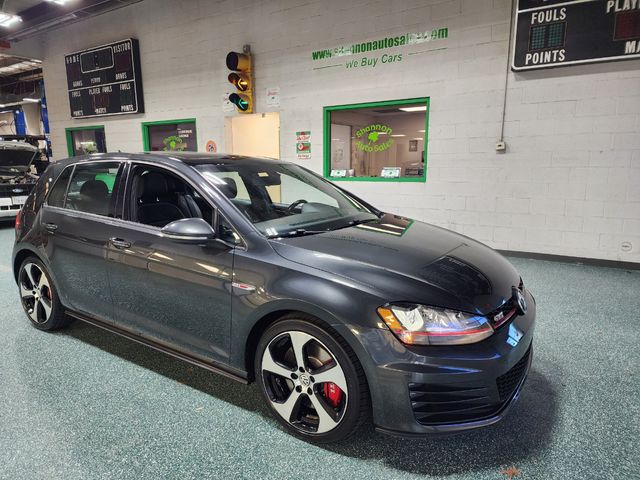 2017 Volkswagen Golf GTI SE