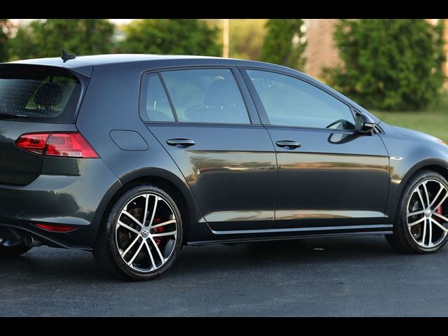 2017 Volkswagen Golf GTI Sport