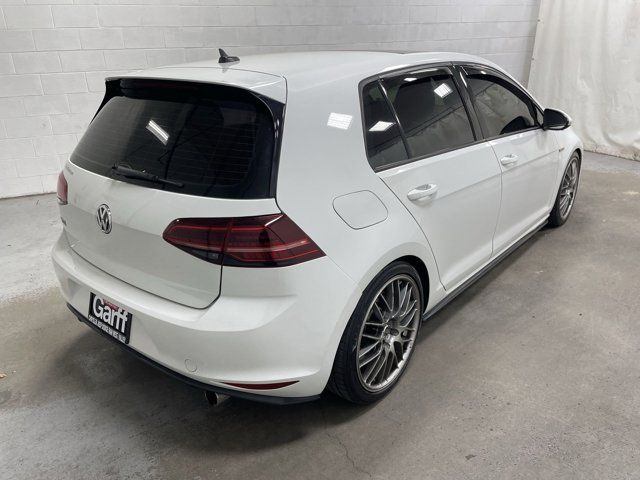 2017 Volkswagen Golf GTI SE