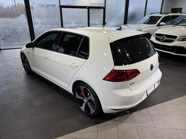 2017 Volkswagen Golf GTI Autobahn