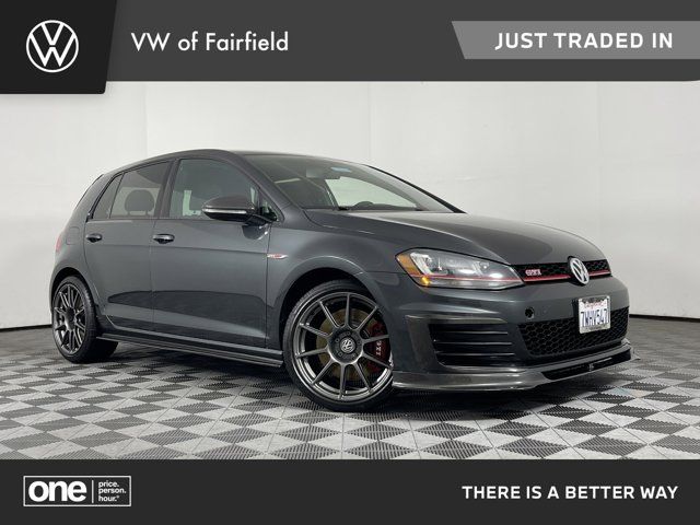 2017 Volkswagen Golf GTI 