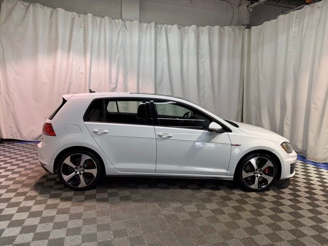 2017 Volkswagen Golf GTI Autobahn