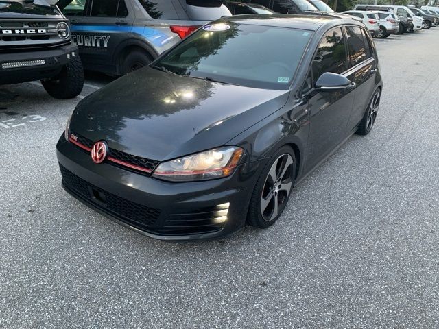 2017 Volkswagen Golf GTI SE