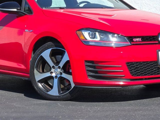 2017 Volkswagen Golf GTI 