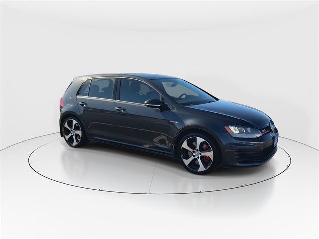 2017 Volkswagen Golf GTI 