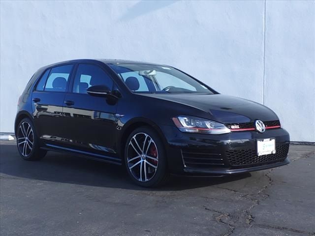 2017 Volkswagen Golf GTI SE