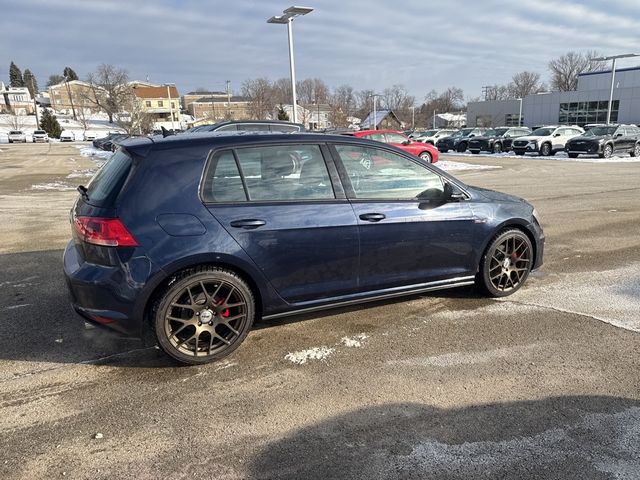 2017 Volkswagen Golf GTI S