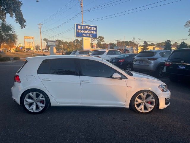 2017 Volkswagen Golf GTI S