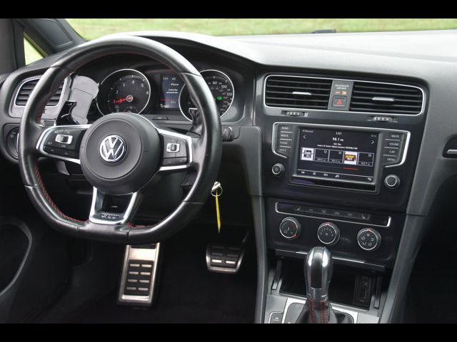 2017 Volkswagen Golf GTI S