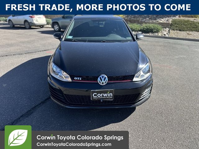 2017 Volkswagen Golf GTI S