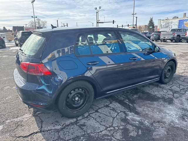 2017 Volkswagen Golf GTI Sport