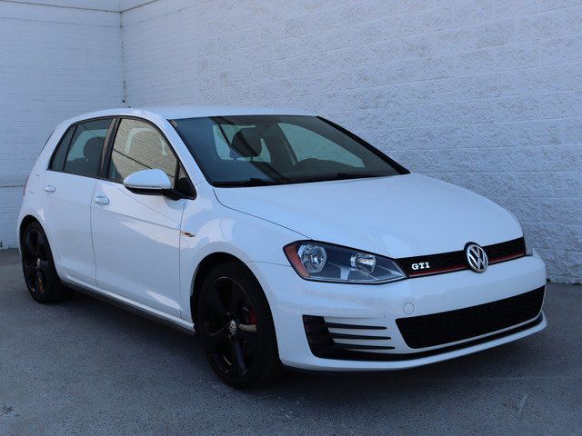 2017 Volkswagen Golf GTI S