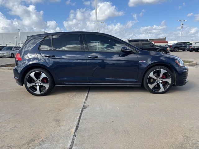 2017 Volkswagen Golf GTI Sport